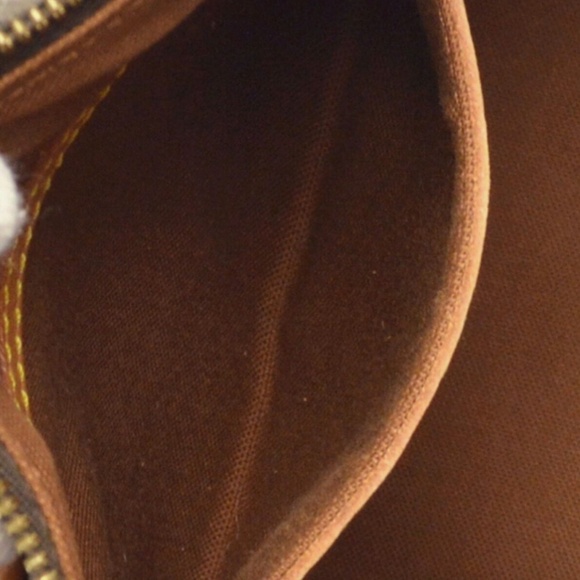 Authentic Louis Vuitton Alma - Picture 10 of 10